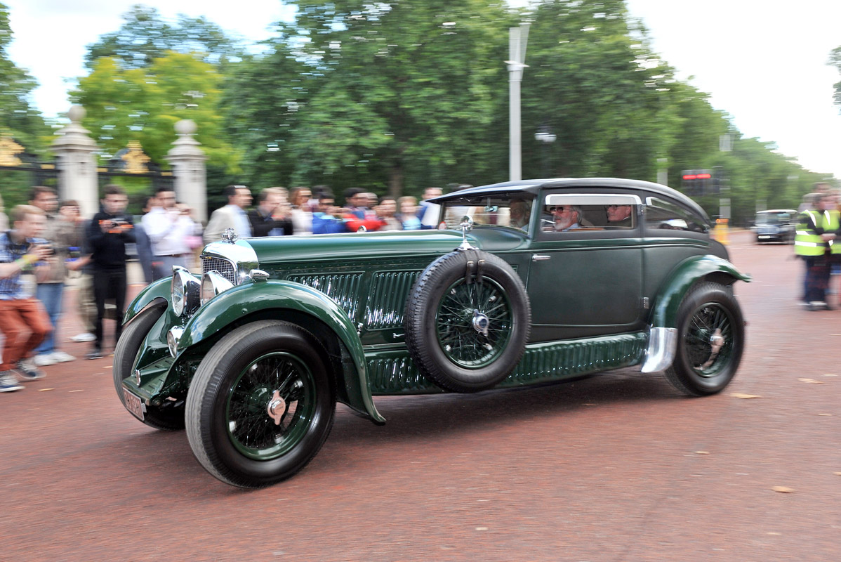 concours news club trophy award